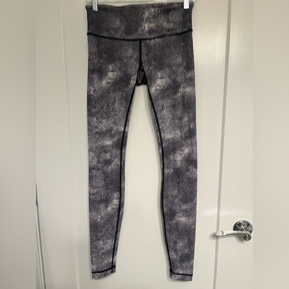 Lululemon Wunder Under Pant III Diffusion White Black size 6 - Picture 3 of 13